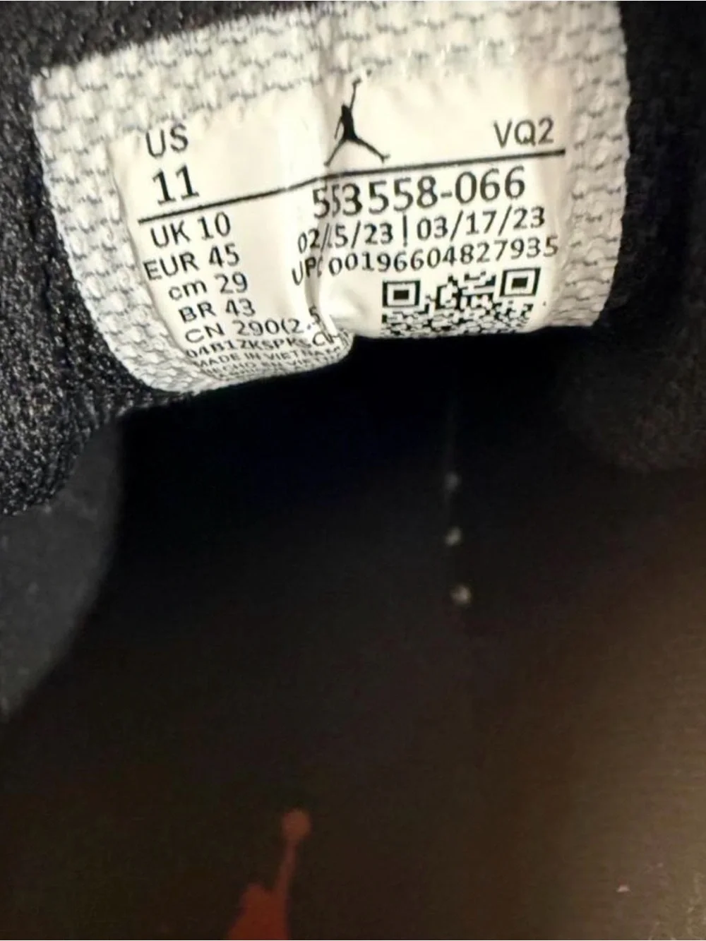 Jordan Low-Top Sneakers in Black and Red NWT